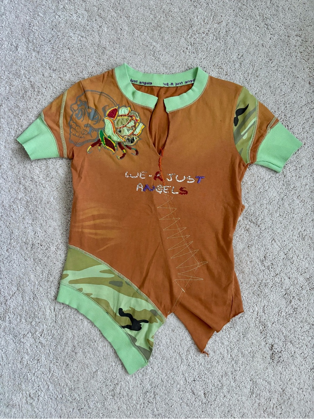 We Are Just Angels' Brown & Green Short Sleeve Asymmetrical Tee Size XS